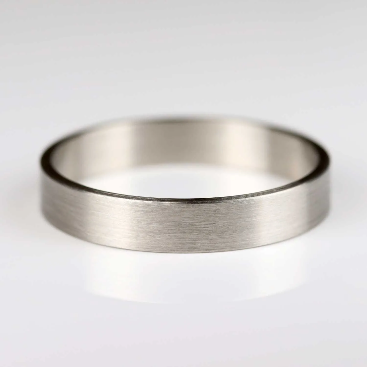 4mm Wide Lightweight Flat Simple Band