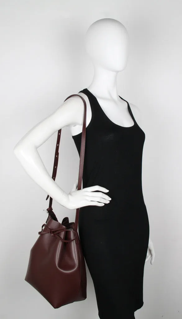 Bucket Bag Calf, Burgundy/Burgundy