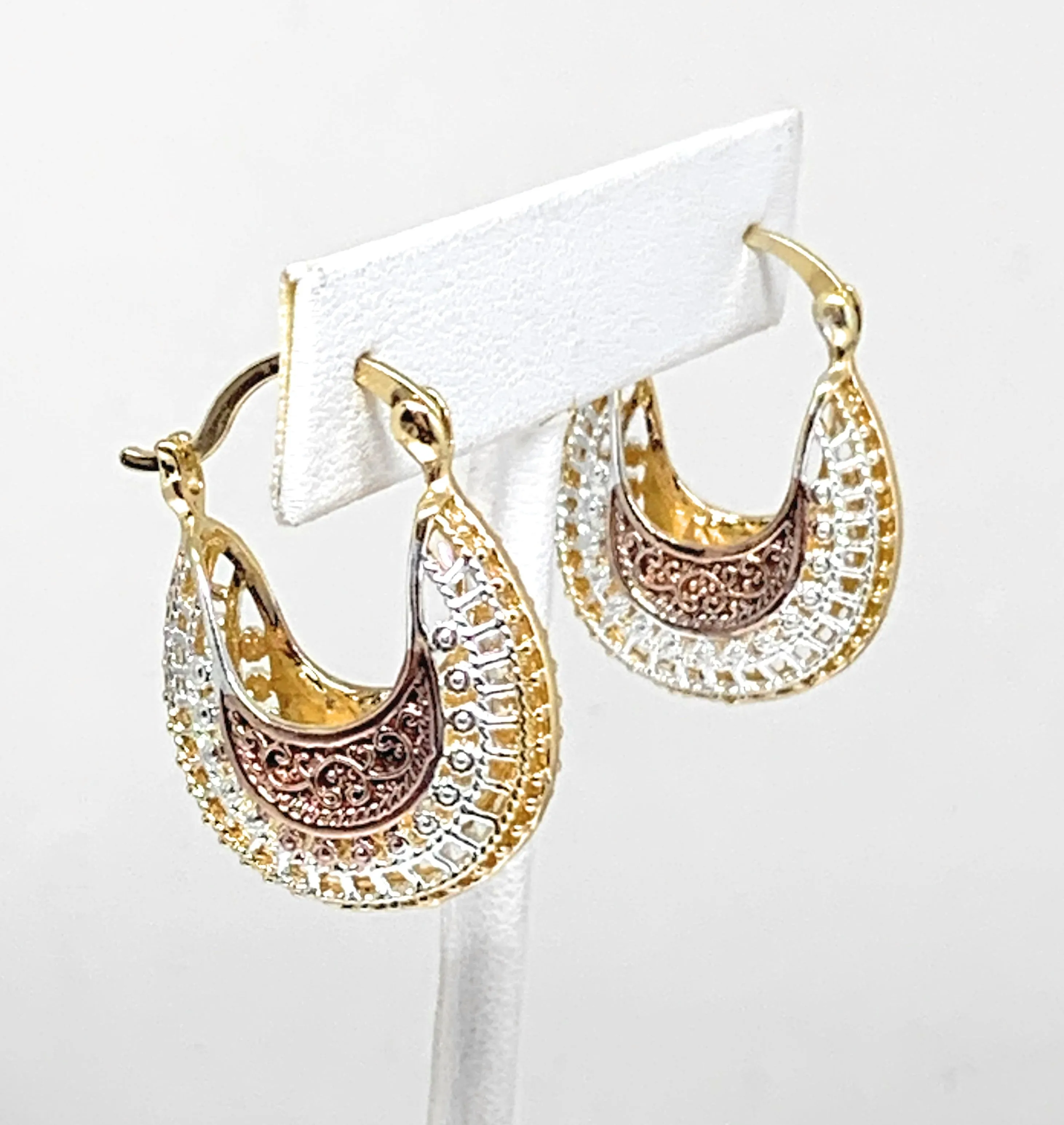 Gold Plated Tri-Color Filigran Elegant Basket Earrings Aretes Canasta Tres Colores