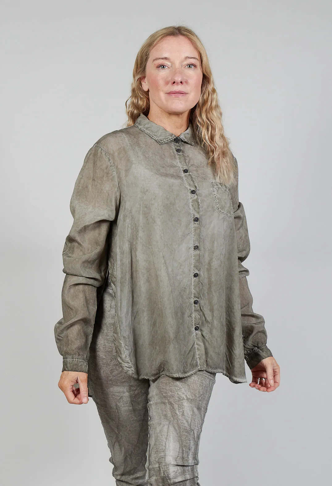 Lightweight Blouse in Hay Cloud