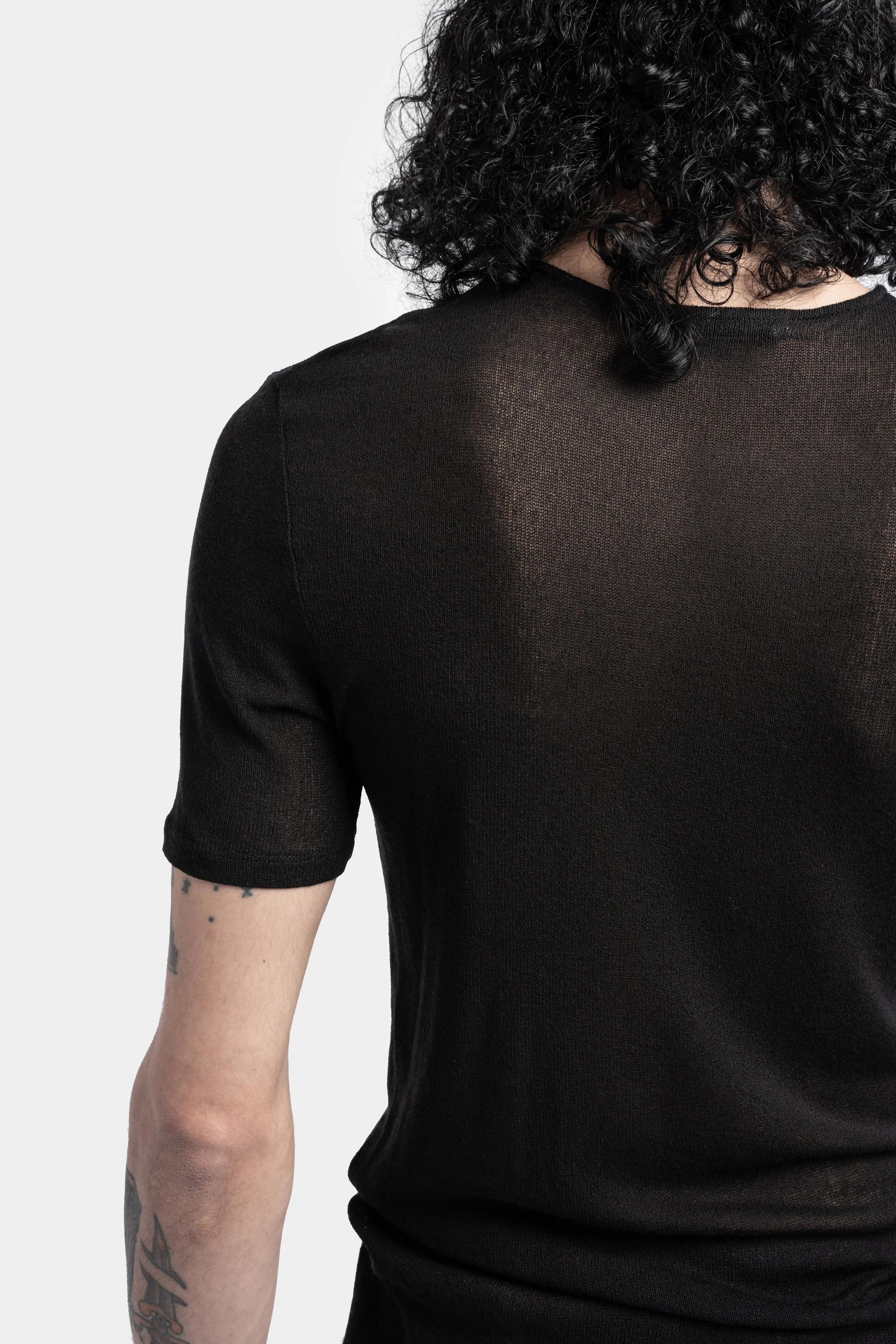 Lightweight knit t-shirt