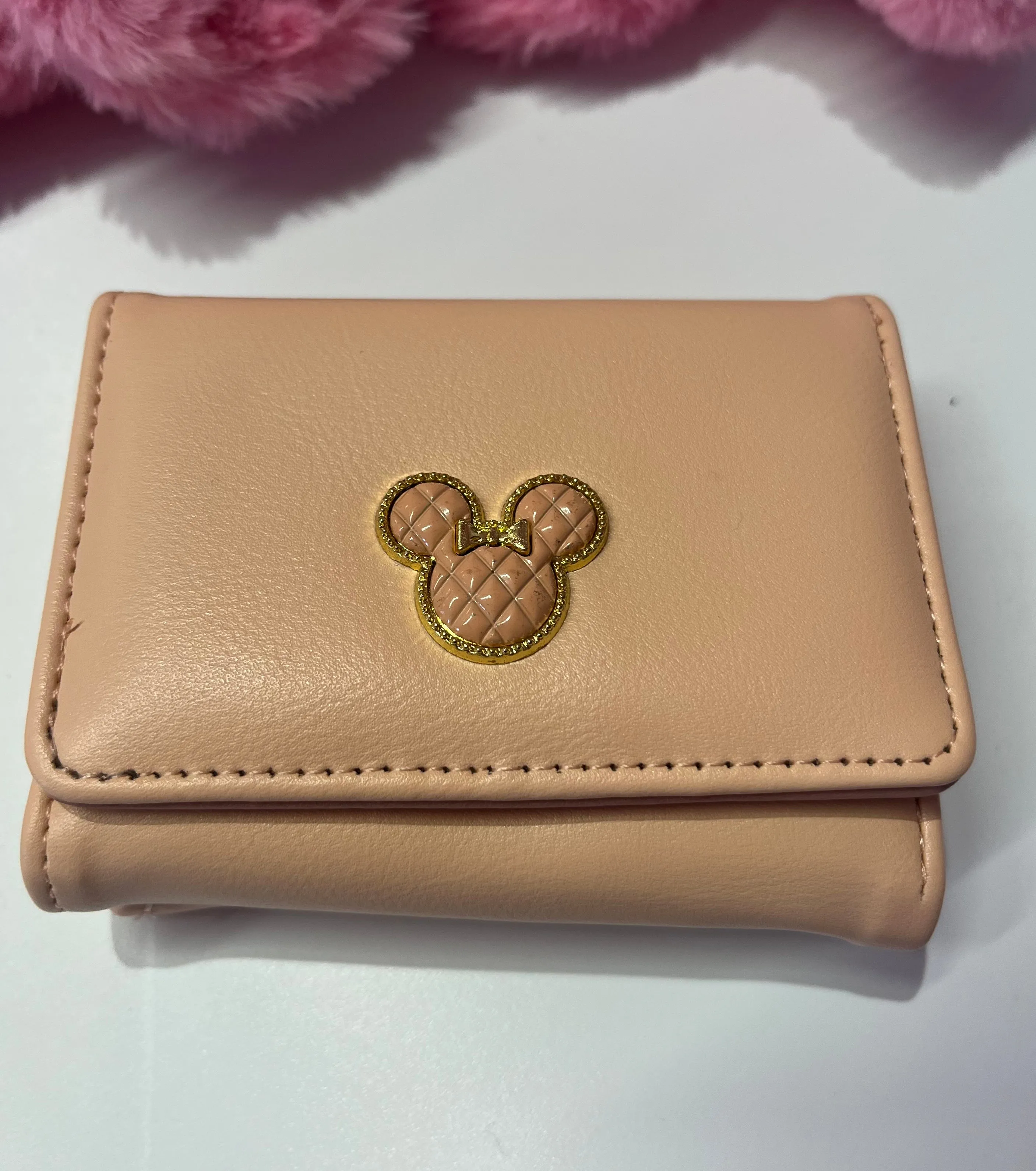 Mickey Clutch Purse > Soft Pink